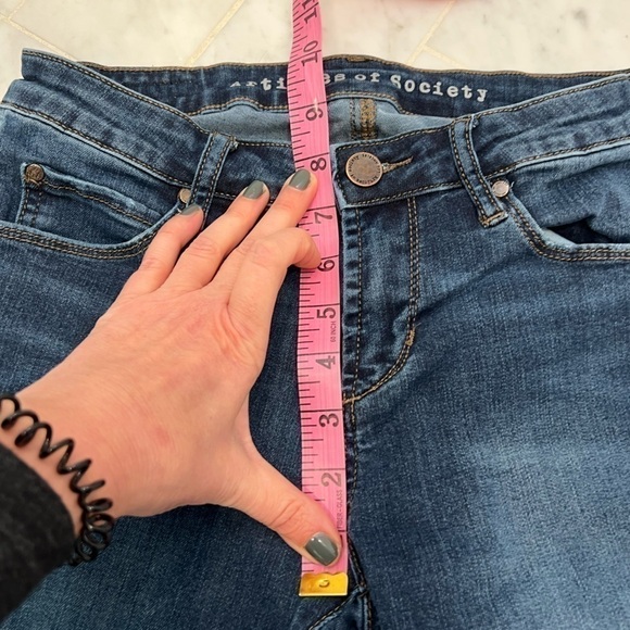 ARTICLES OF SOCIETY mid rise raw edge hem skinny cropped jeans size 26 - Picture 7 of 10